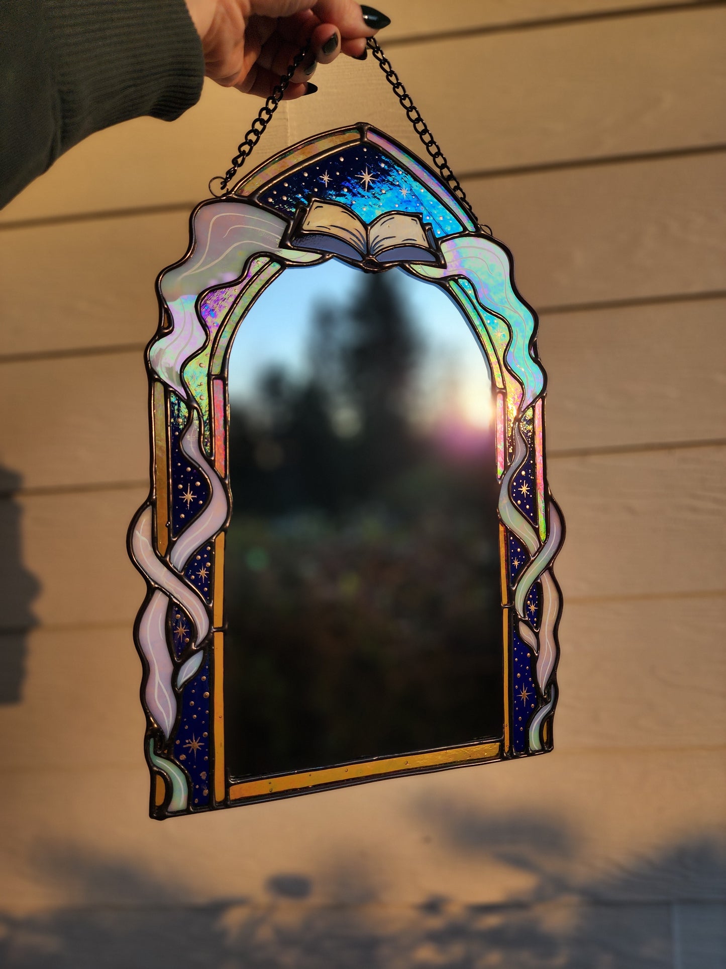 Book Mirror